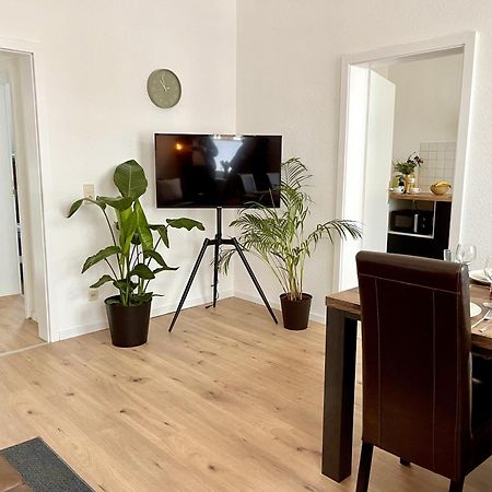 Endless: Studio Mit Netflix + Workstation Im Zentrum Schwerin (Mecklenburg-Vorpommern) Exterior foto