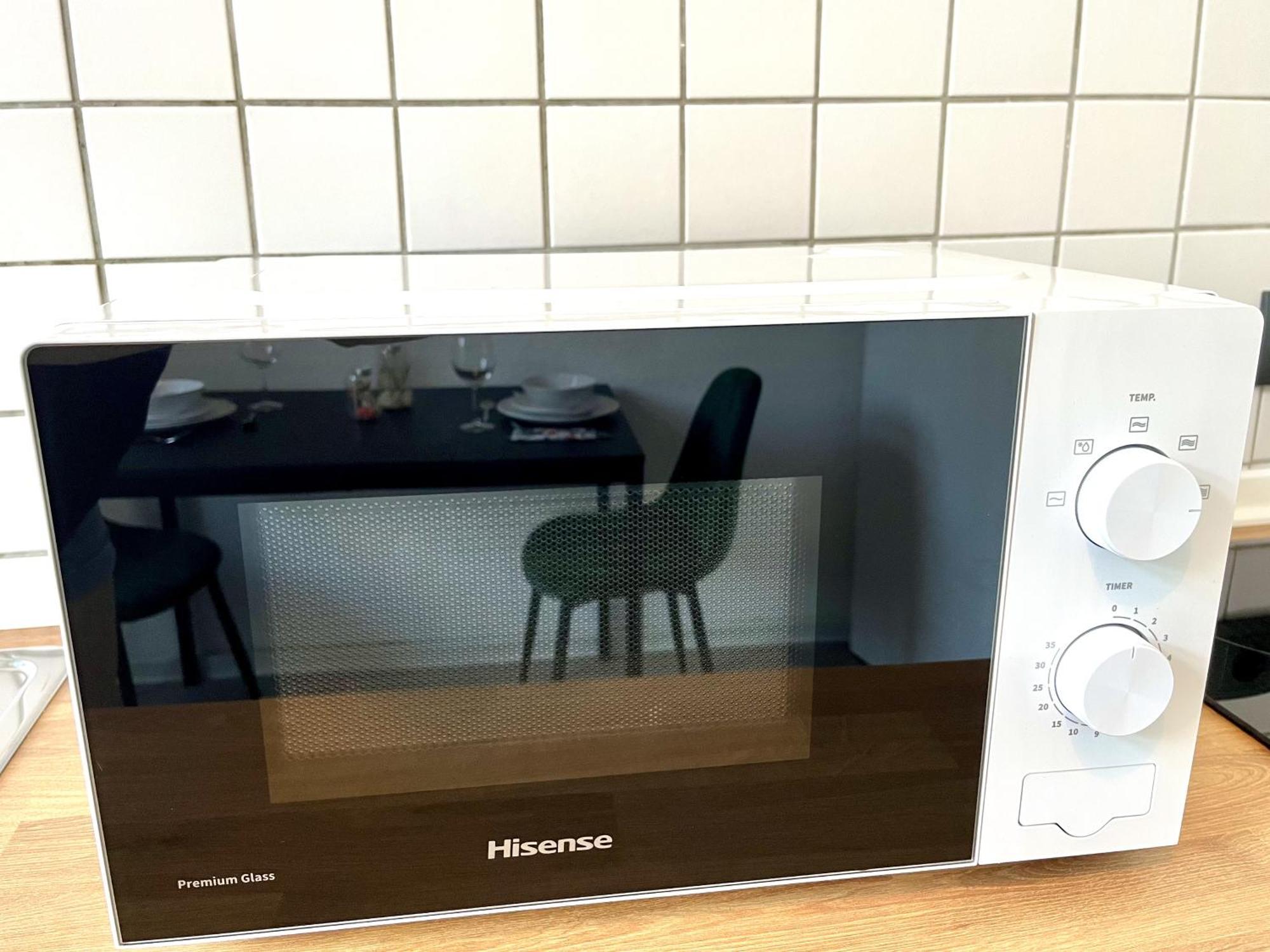 Endless: Studio Mit Netflix + Workstation Im Zentrum Schwerin (Mecklenburg-Vorpommern) Exterior foto