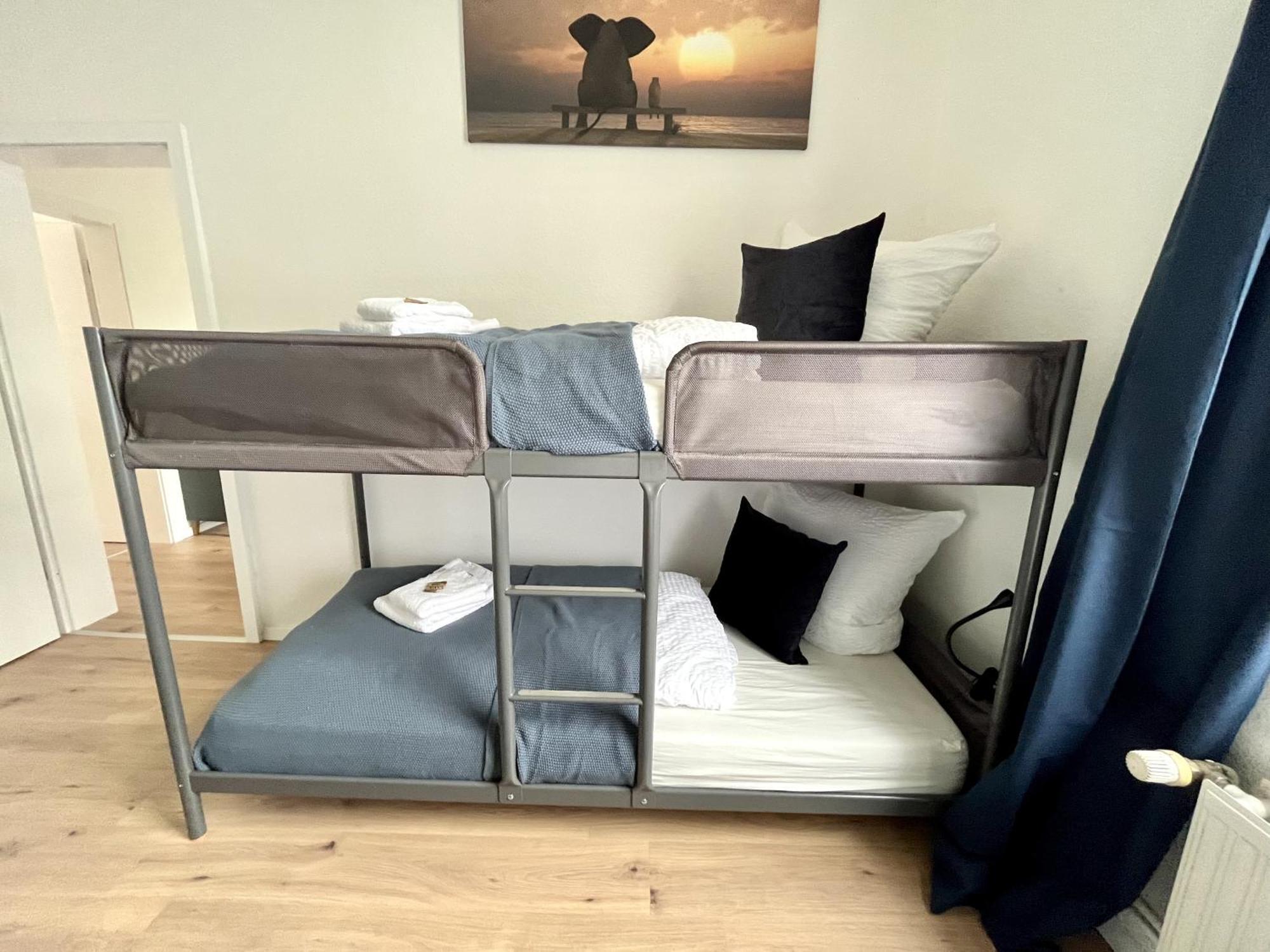 Endless: Studio Mit Netflix + Workstation Im Zentrum Schwerin (Mecklenburg-Vorpommern) Exterior foto